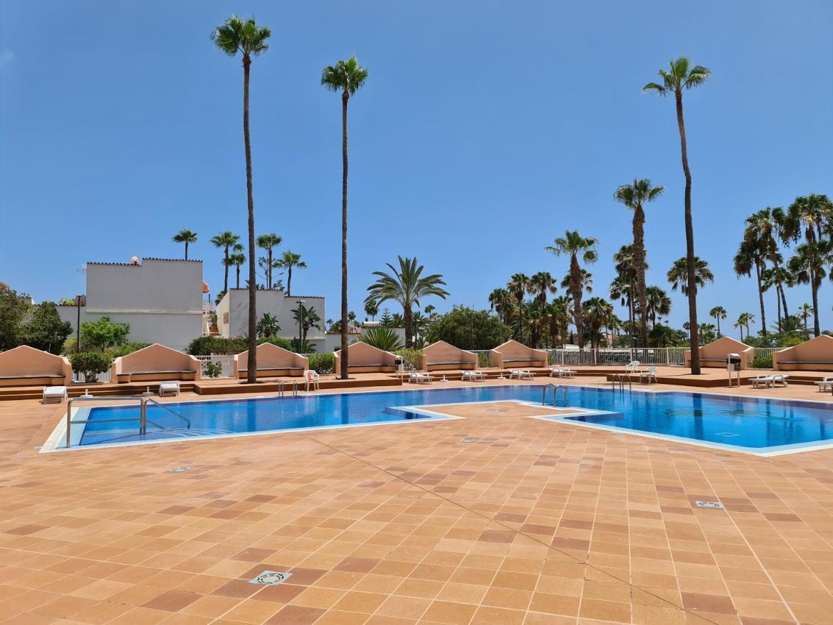 Vida Loca Only 190 Meters To The Sea, Balcony, Sea View, Pool, Wifi Apartment Playa Fanabe Exterior photo